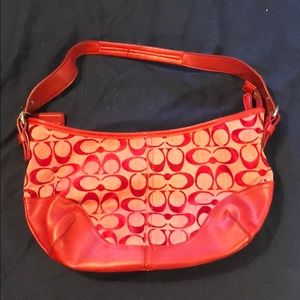 Red coach bag from early 2000’s. Never used.